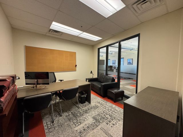 1 W Harris Avenue 2C, La Grange, IL 60525