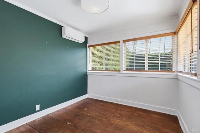 4904 7Th Avenue, Los Angeles, CA 90043