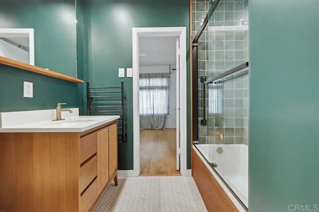 4904 7Th Avenue, Los Angeles, CA 90043