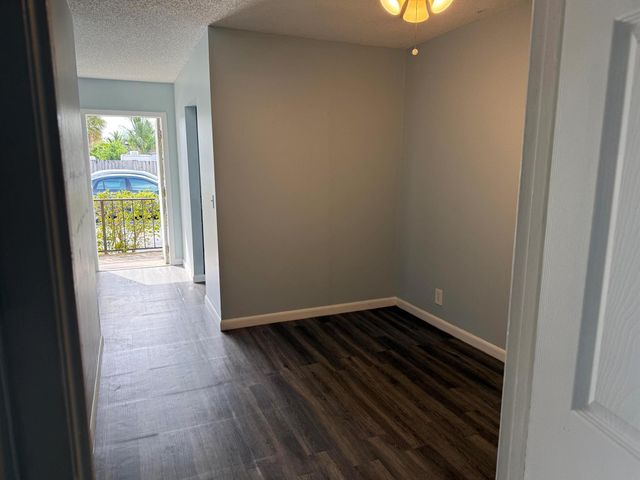 927 S G Street 1, Lake Worth Beach, FL 33460