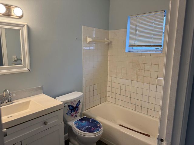 927 S G Street 1, Lake Worth Beach, FL 33460