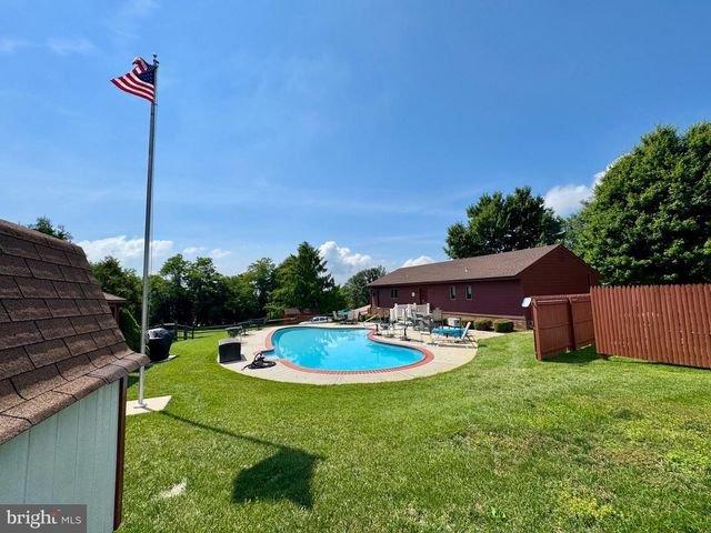 12 JOY DR, North East, MD 21901