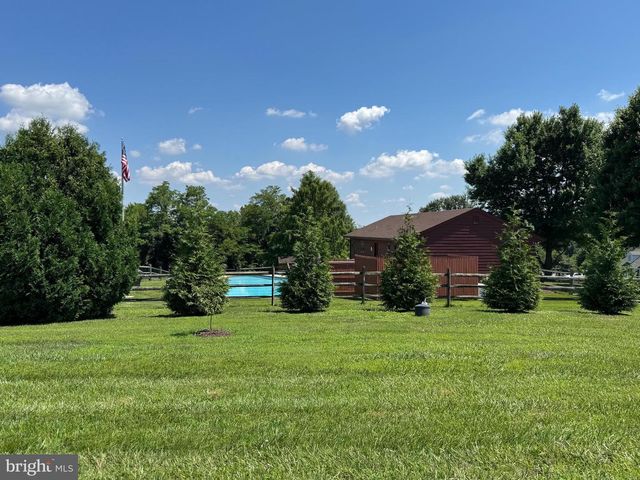12 JOY DR, North East, MD 21901