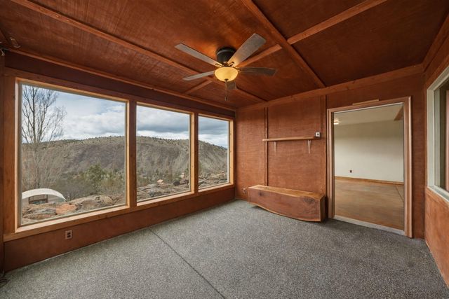 12550 NW Steelhead Falls Drive, Terrebonne, OR 97760