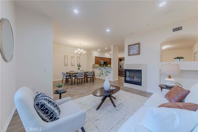 28220 Highridge Road 104, Rancho Palos Verdes, CA 90275