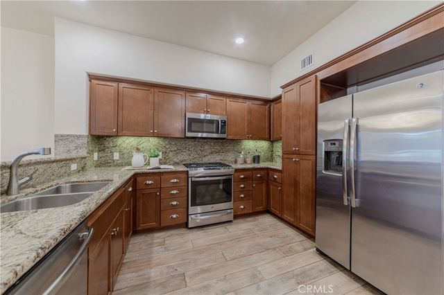 28220 Highridge Road 104, Rancho Palos Verdes, CA 90275