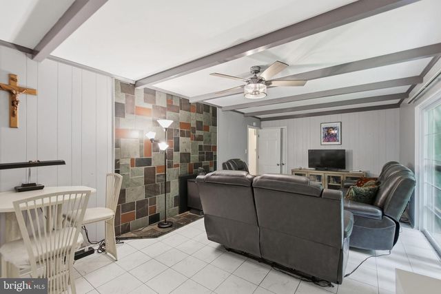 14105 MANCHESTER RD, Upper Marlboro, MD 20774
