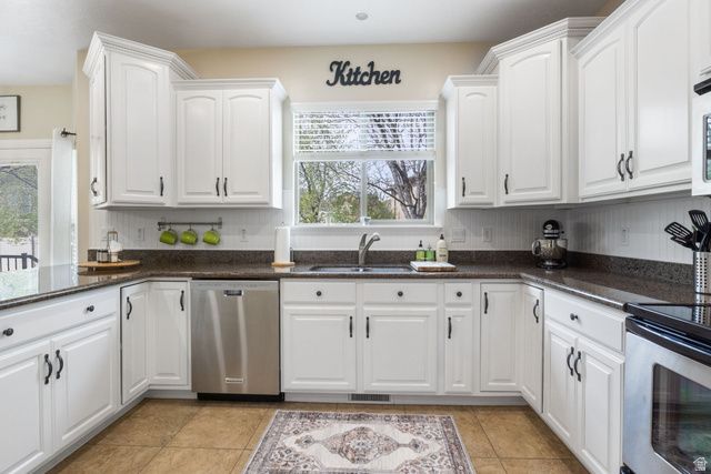 1733 N LYNDI LN, Saratoga Springs, UT 84045