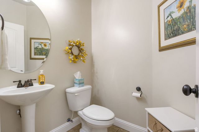 1733 N LYNDI LN, Saratoga Springs, UT 84045