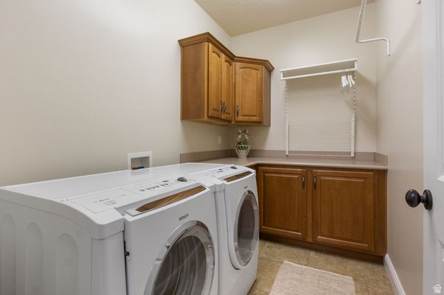 1733 N LYNDI LN, Saratoga Springs, UT 84045