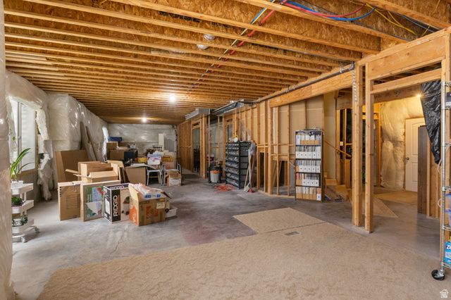 1733 N LYNDI LN, Saratoga Springs, UT 84045