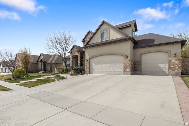 1733 N LYNDI LN, Saratoga Springs, UT 84045