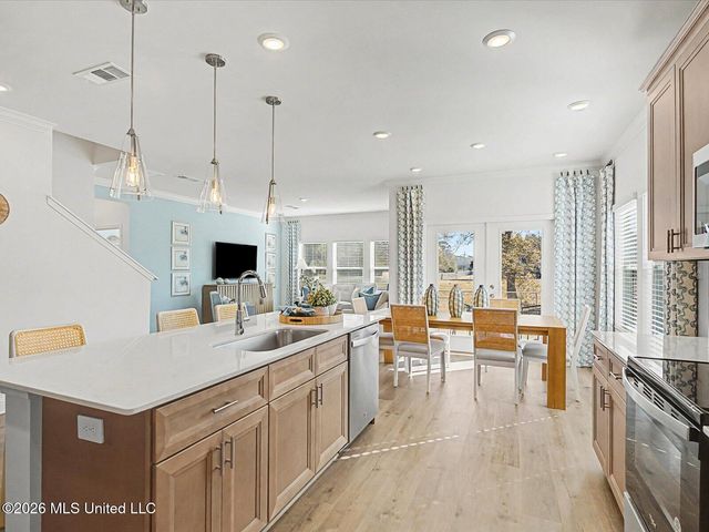 7995 Buttonbush Road, Biloxi, MS 39532