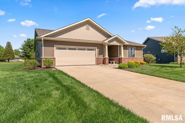 3901 WATERSTONE Way, Springfield, IL 62711