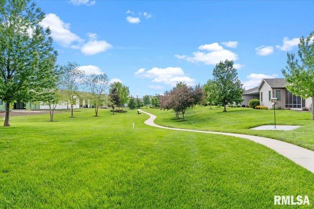 3901 WATERSTONE Way, Springfield, IL 62711