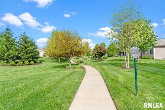 3901 WATERSTONE Way, Springfield, IL 62711