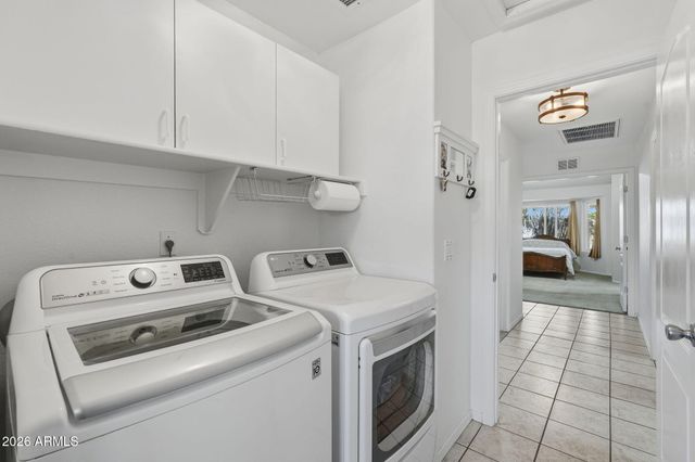 4890 W GERONIMO Street, Chandler, AZ 85226