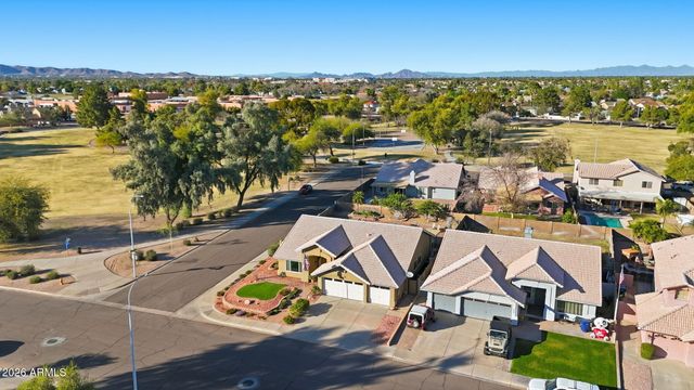 4890 W GERONIMO Street, Chandler, AZ 85226