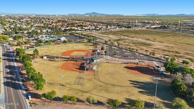 4890 W GERONIMO Street, Chandler, AZ 85226