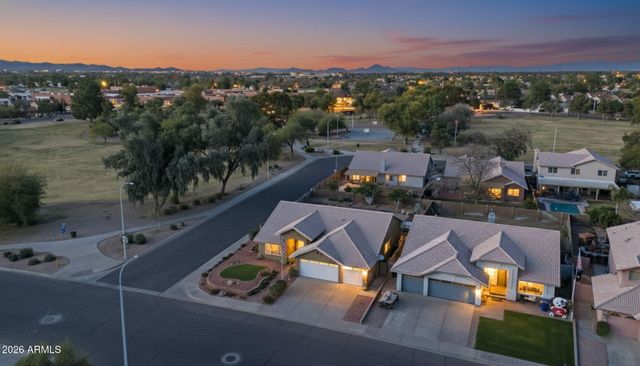 4890 W GERONIMO Street, Chandler, AZ 85226