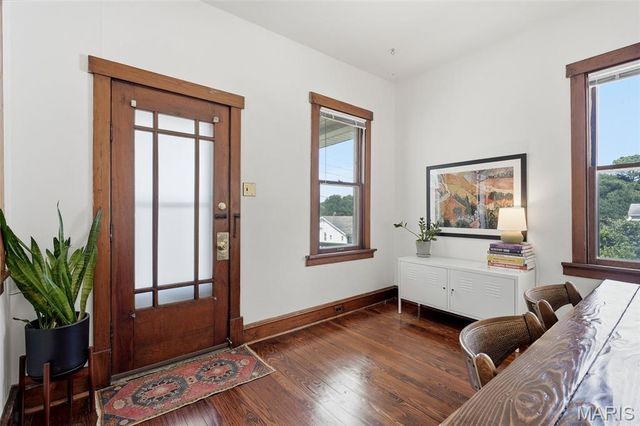 7614 Weaver Avenue, Maplewood, MO 63143