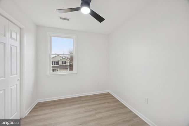 201 EAST AVE, New Castle, DE 19720