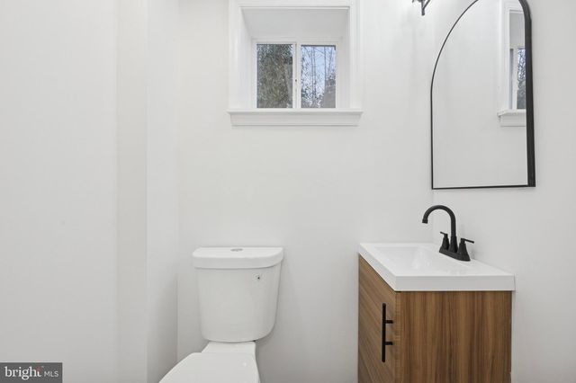 201 EAST AVE, New Castle, DE 19720