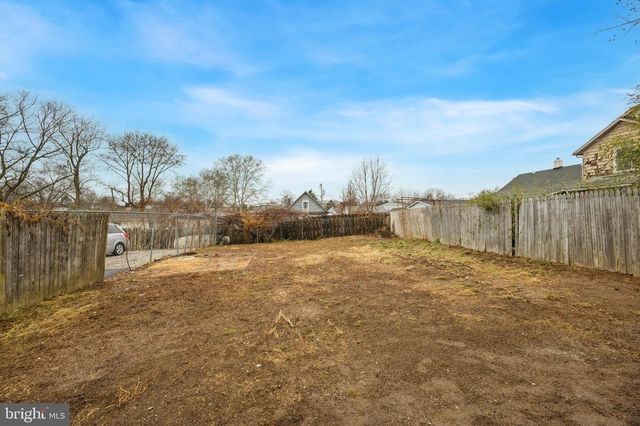 201 EAST AVE, New Castle, DE 19720