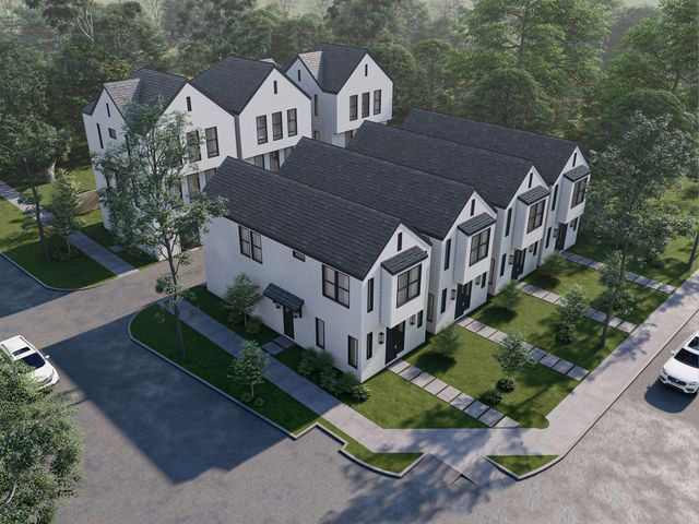 102 E 44th Street C, Houston, TX 77018