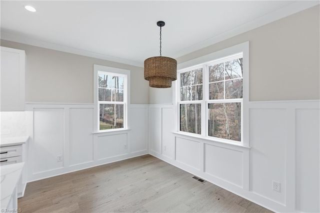 429 Wentworth Drive, Winston-salem, NC 27107