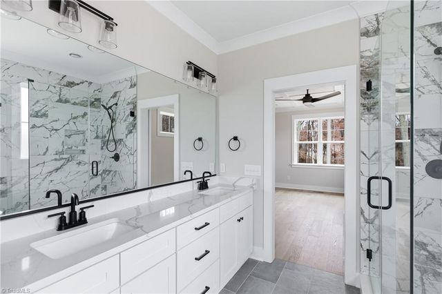 429 Wentworth Drive, Winston-salem, NC 27107