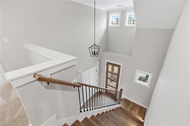 429 Wentworth Drive, Winston-salem, NC 27107