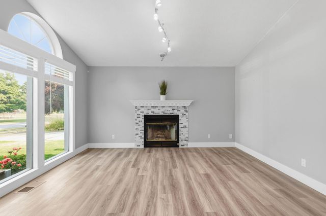 617 S F St St, Spokane, WA 99224