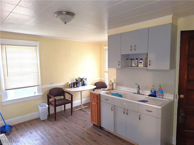 5108 Hamm Avenue, Cleveland, OH 44127