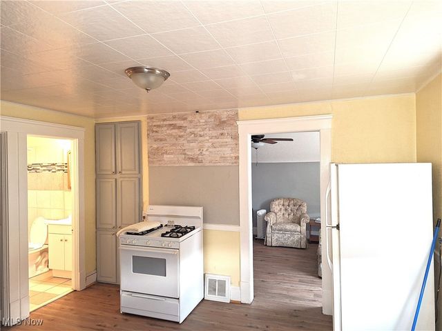 5108 Hamm Avenue, Cleveland, OH 44127