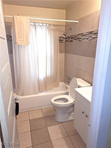 5108 Hamm Avenue, Cleveland, OH 44127