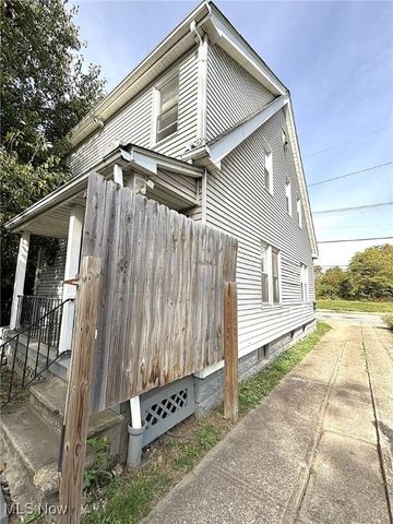 5108 Hamm Avenue, Cleveland, OH 44127