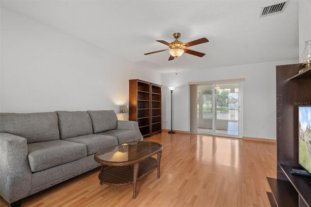 12102 BOYNTON LANE B, New Port Richey, FL 34654