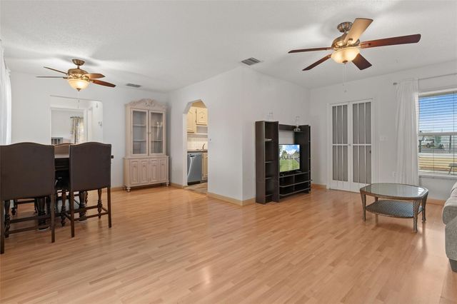 12102 BOYNTON LANE B, New Port Richey, FL 34654