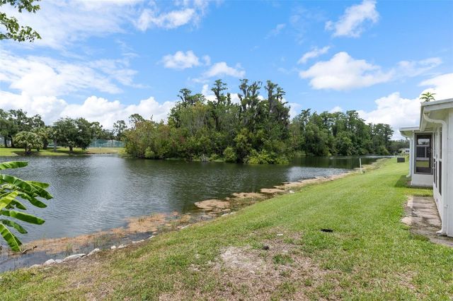 12102 BOYNTON LANE B, New Port Richey, FL 34654