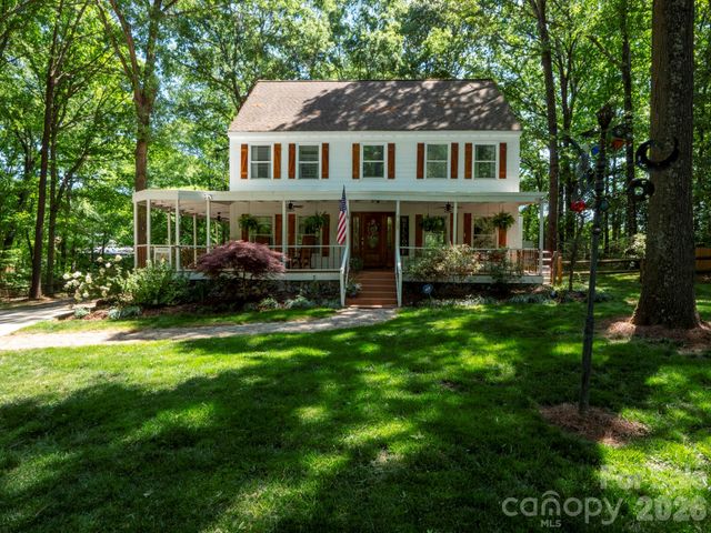 7802 Surry Lane, Indian Trail, NC 28079