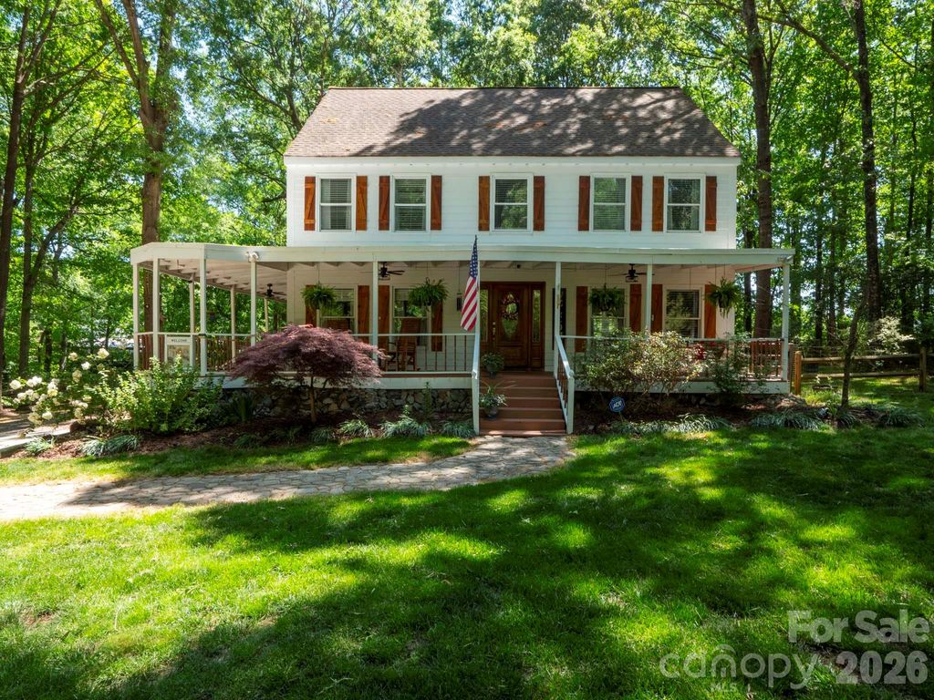 7802 Surry Lane, Indian Trail, NC 28079