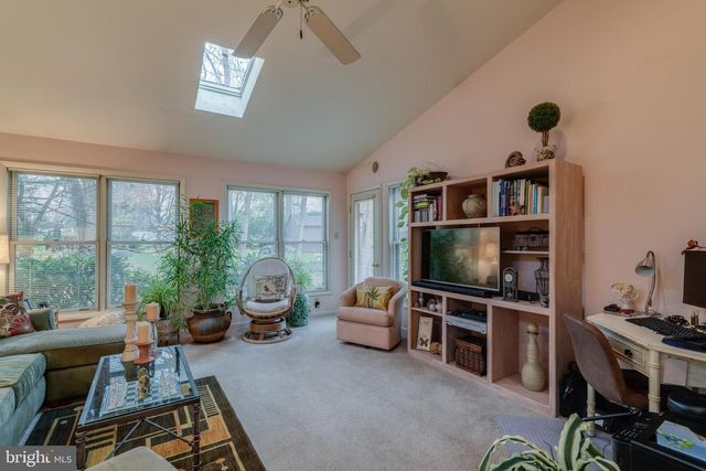 622 SHELLEY CT, Lititz, PA 17543