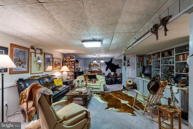 622 SHELLEY CT, Lititz, PA 17543