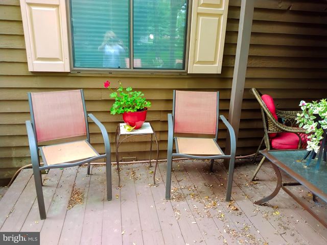 622 SHELLEY CT, Lititz, PA 17543