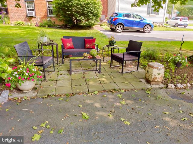 622 SHELLEY CT, Lititz, PA 17543