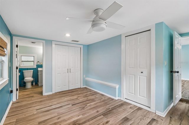 1304 E KNOLLWOOD STREET, Tampa, FL 33604