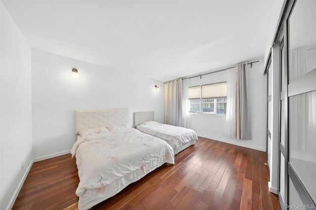 550 115th Street 550D, College Point, NY 11356