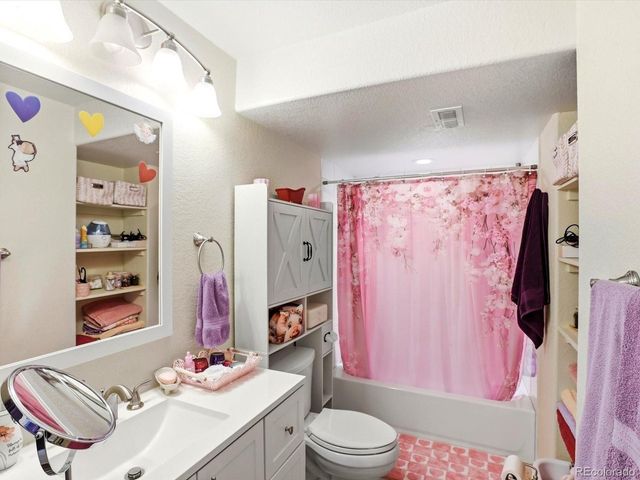 10646 Madison Way, Northglenn, CO 80233