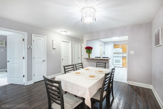 3023 N Paris Avenue 206, River Grove, IL 60171